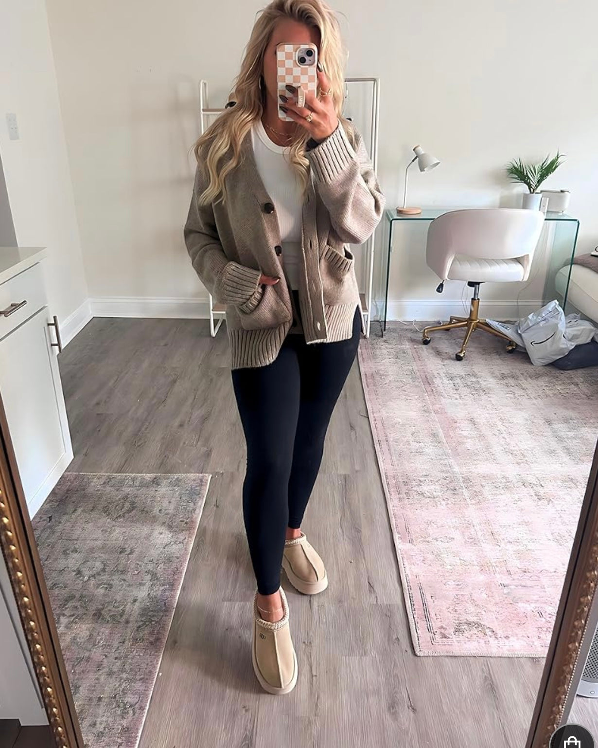 CLARA PLATFORM SLIDE